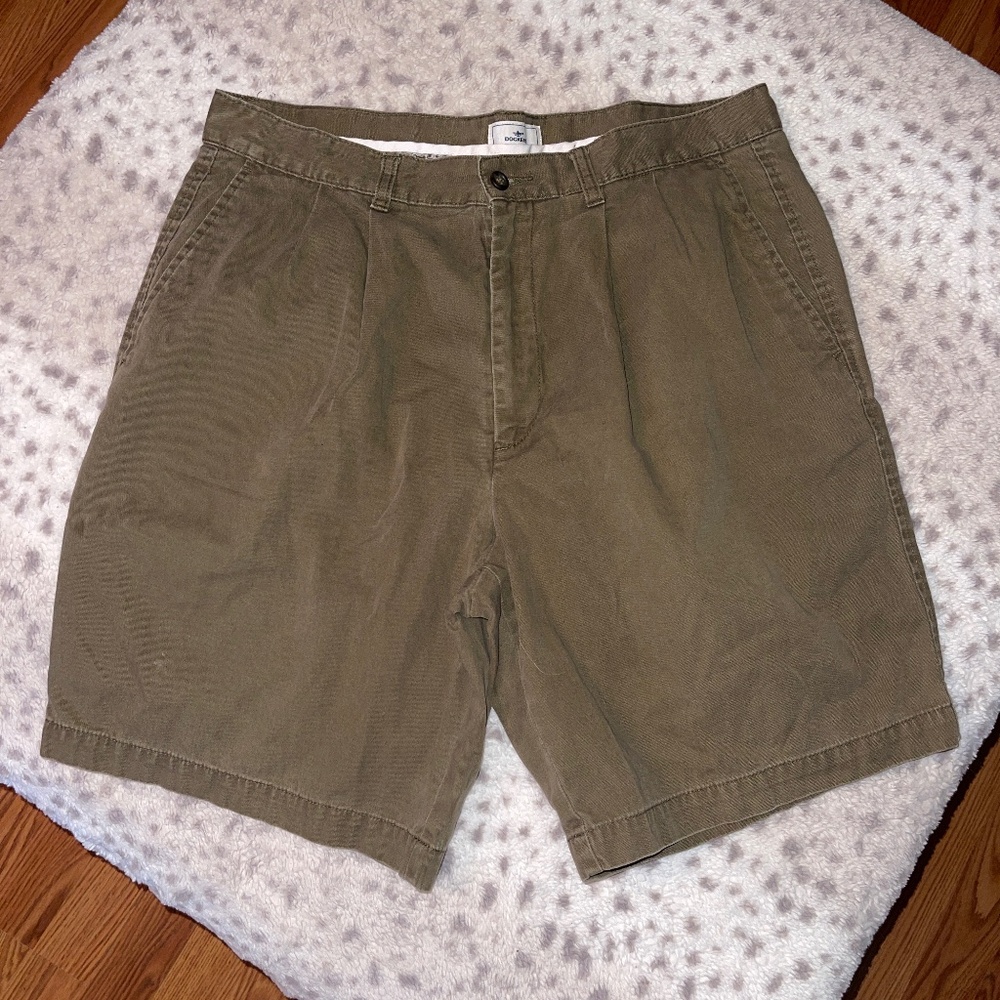 Dockers Shorts 36 waist